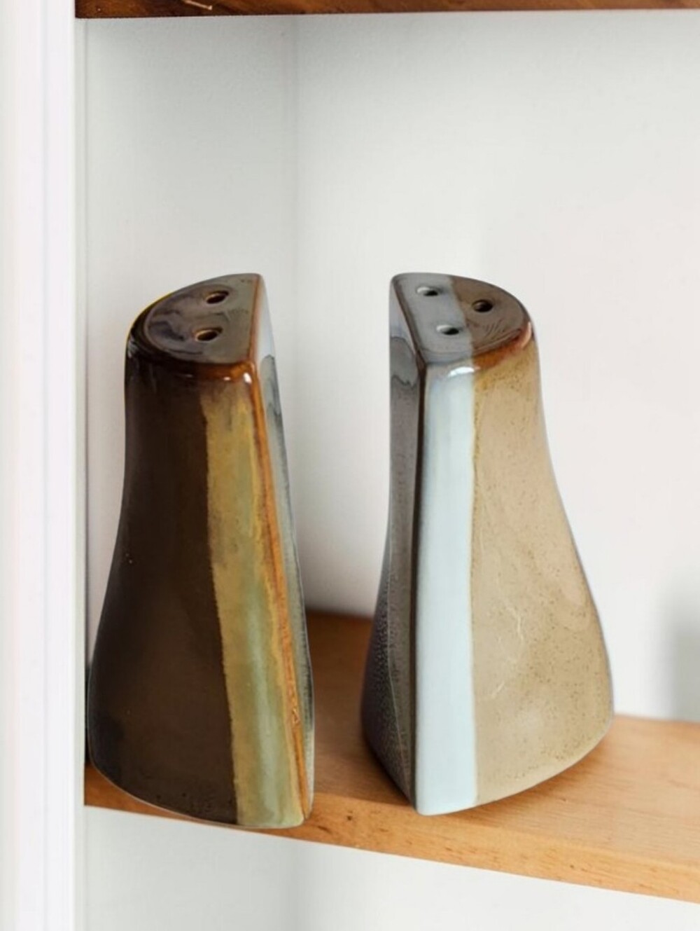 FARBERWARE Latitudes Ceramic Brown Salt & Pepper Shakers